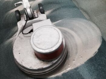 Carpet cleaning rotary scrubbing