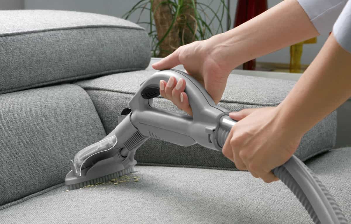 How to Maintain a Clean Upholstery